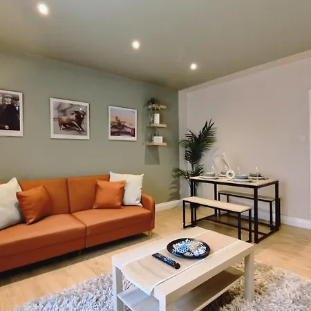 Birmingham City Stay Apartments